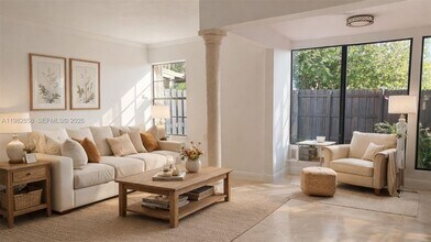 10242 NW 5th Terrace in Miami, FL - Building Photo - Building Photo