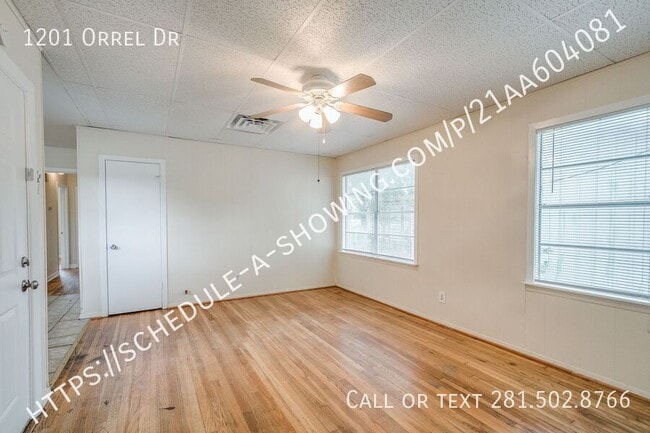 1201 Orrel Dr in Pasadena, TX - Building Photo - Building Photo