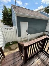 7102 Lenox Village Dr in Nashville, TN - Building Photo - Building Photo