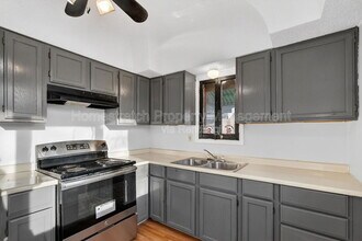 7160 Beulah Ave in Jennings, MO - Building Photo - Building Photo