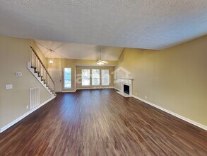 196 Breakwater Dr in Hendersonville, TN - Building Photo - Building Photo