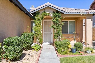 5909 Viking in Palmdale, CA - Building Photo - Building Photo