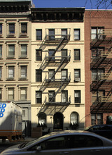 529 E 87th St in New York, NY - Foto de edificio - Building Photo