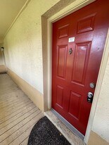 4783 Via Palm Lakes in West Palm Beach, FL - Building Photo