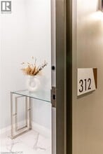 101 Locke St S in Hamilton, ON - Building Photo - Building Photo