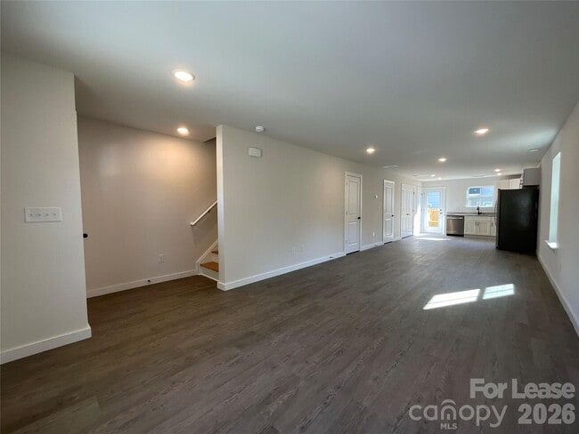 128 18th St NW in Hickory, NC - Building Photo - Building Photo