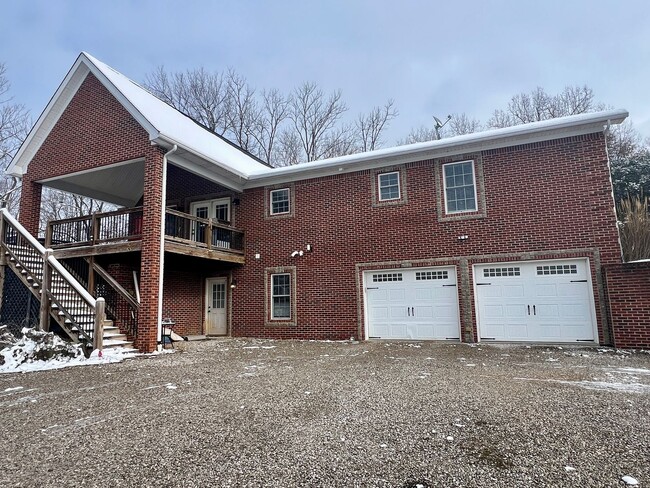 13307 North Rd in Depauw, IN - Building Photo - Building Photo