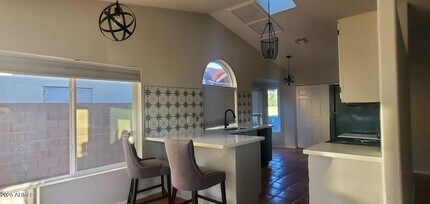 4209 E Liberty Ln in Phoenix, AZ - Building Photo - Building Photo
