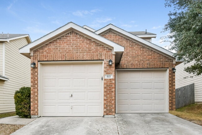 property at 815 Village Point Ln