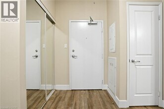 149 Main St W in Hamilton, ON - Building Photo - Building Photo