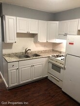3913 Jennings Station Rd in St. Louis, MO - Building Photo - Building Photo