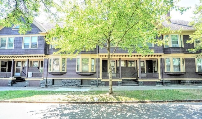 property at 289 Pearl St