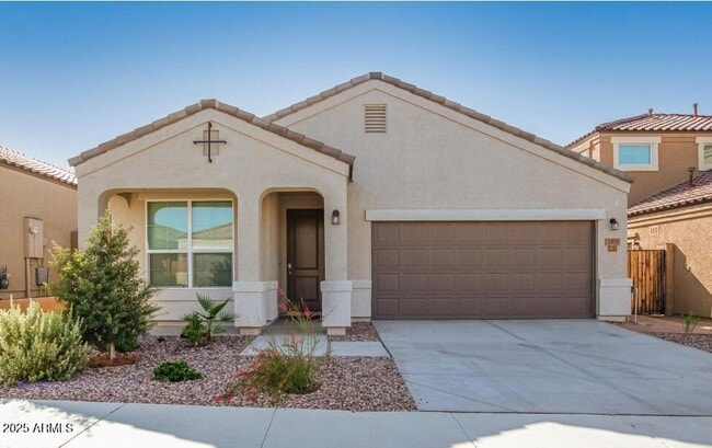 1953 W Yellowbird Ln