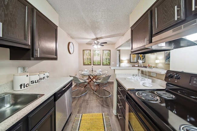 ReNew Pinehurst in Denver, CO - Building Photo - Building Photo