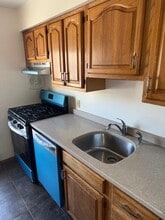 1624 Valley St in Fort Lee, NJ - Building Photo - Building Photo