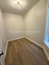 4241 S Calumet Ave in Chicago, IL - Building Photo - Building Photo