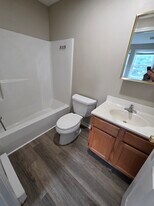 1170 Eisenhower Blvd in Harrisburg, PA - Building Photo