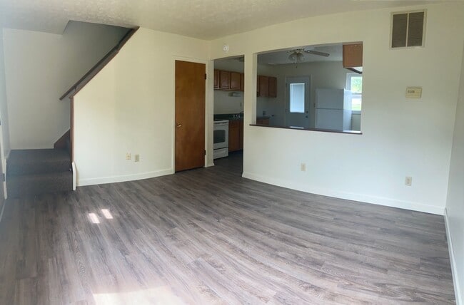 365 S Church St in New Lebanon, OH - Building Photo - Building Photo