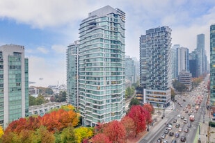 Bayshore Outlook in Vancouver, BC - Building Photo