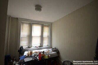 883 Huntington Ave, Unit 6 in Boston, MA - Building Photo - Building Photo
