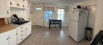 17 Wall St, Unit 17 Wall Street in Concord, NH - Building Photo - Building Photo