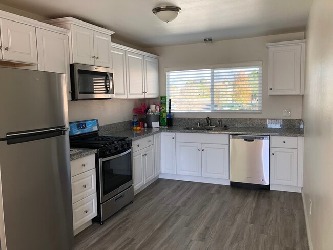 15Eleven Apartments