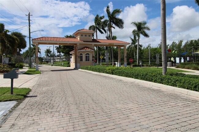 property at 600 Layne Blvd