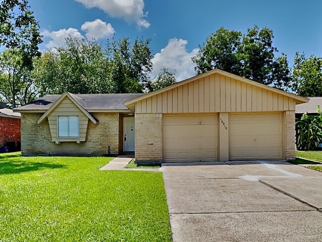 property at 16910 Barcelona Dr
