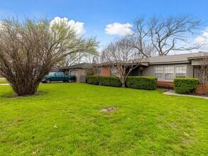 4016 Acacia St in Fort Worth, TX - Foto de edificio - Building Photo