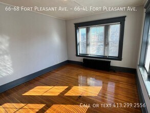 66-68 Fort Pleasant Ave-Unit -66-4L Fort Pleasant Ave. in Springfield, MA - Building Photo - Building Photo