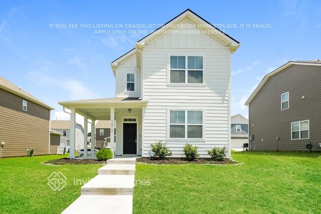 property at 1512 Ashgrove Pl