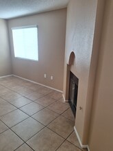 2241 La Mark Ave in Las Vegas, NV - Building Photo - Building Photo