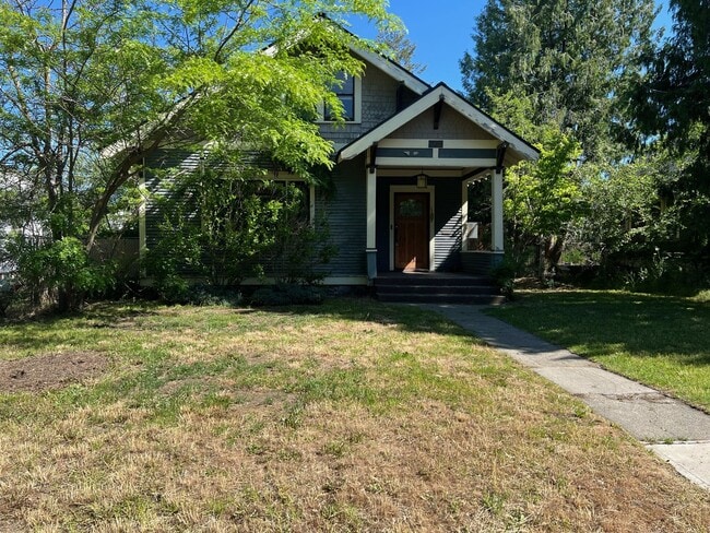620 W Providence Ave in Spokane, WA - Building Photo - Building Photo