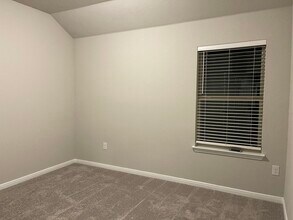 300 La Joya Pass in Leander, TX - Foto de edificio - Building Photo