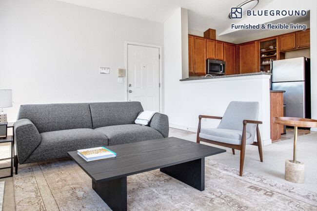 3695 Stevenson Blvd, Unit FL3-ID359 in Fremont, CA - Building Photo - Building Photo