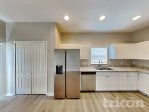 4312 Hidden Meadow Dr in Kissimmee, FL - Building Photo - Building Photo