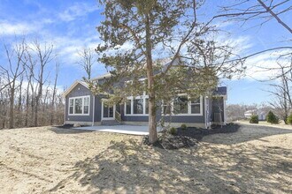 7570 Dublin Rd in Dublin, OH - Building Photo - Building Photo