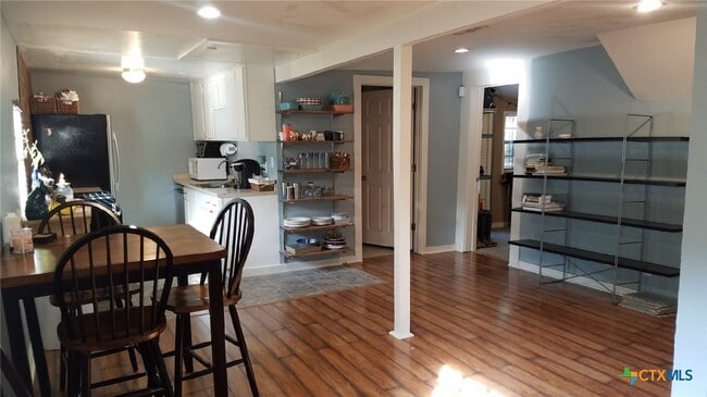 property at 1601 Post Rd