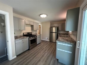 139 Bonesteel St in Greece, NY - Building Photo - Building Photo