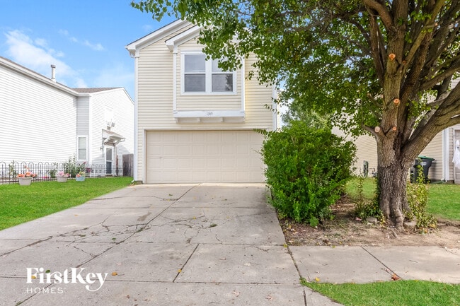 property at 1319 Freemont Ln