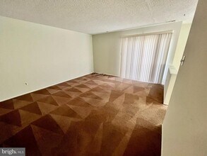 21 Alexander Ct in Voorhees Township, NJ - Building Photo - Building Photo