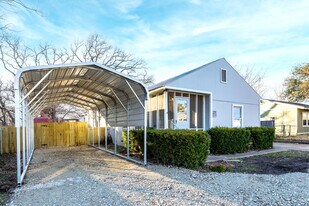 219 Wildwind St in Gun Barrel City, TX - Building Photo