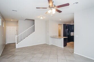 6425 Kellyville Dr in Las Vegas, NV - Building Photo - Building Photo