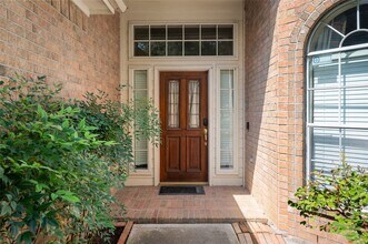 11402 Bucks Bridge Ln in Sugar Land, TX - Building Photo - Building Photo