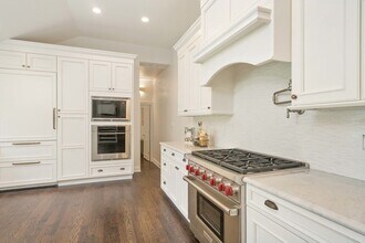 68 Otis St in Cambridge, MA - Building Photo - Building Photo