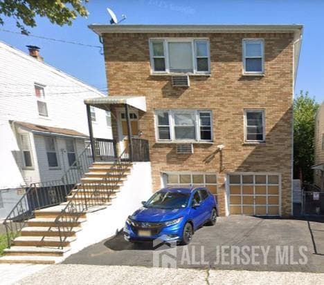 property at 32 Union Pl