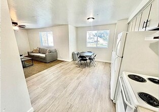 340 N 300 W in Logan, UT - Building Photo - Building Photo
