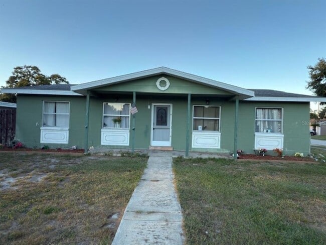 property at 4409 W Varn Ave