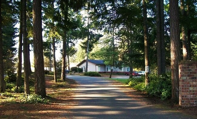 7245 32nd Ave NE in Lacey, WA - Building Photo - Building Photo