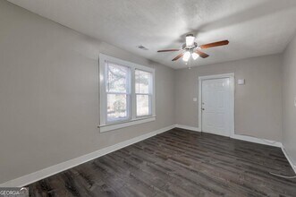 1333 Womack Ave in Atlanta, GA - Building Photo - Building Photo